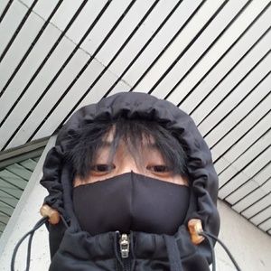 Meet your Posher, Troy